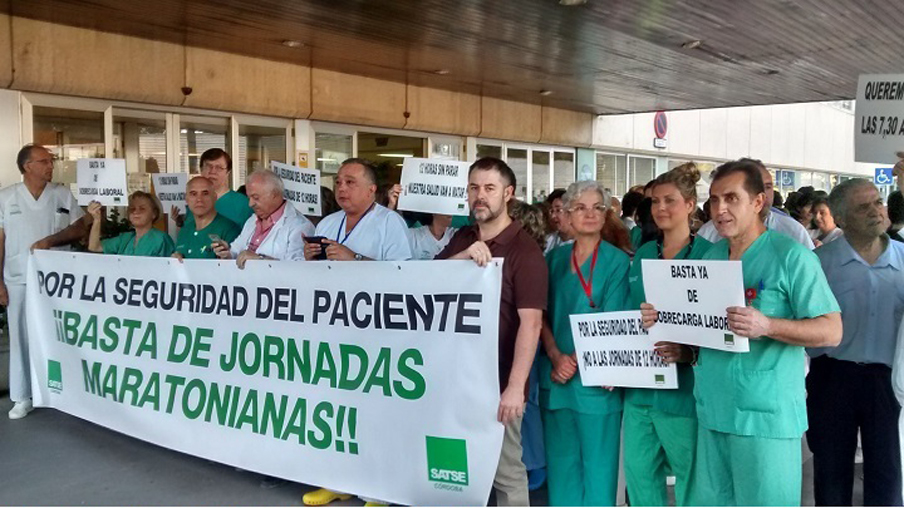 Protesta en el Hospital Infanta Margarita de Córdoba